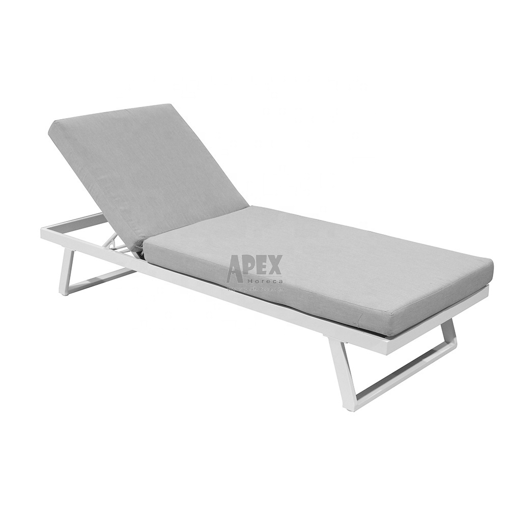 Aluminium Swimming Pool Lounge Chair Outdoor Sunbed Waterproof Fabric Rattan Sunbed Sun Loungers