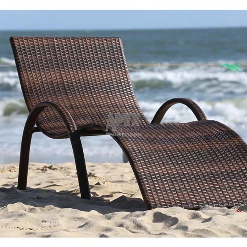 Outdoor Beach Rattan Sun Chaise Lounger Chair For Garden And Pool Tan Outdoor Pool Chairs