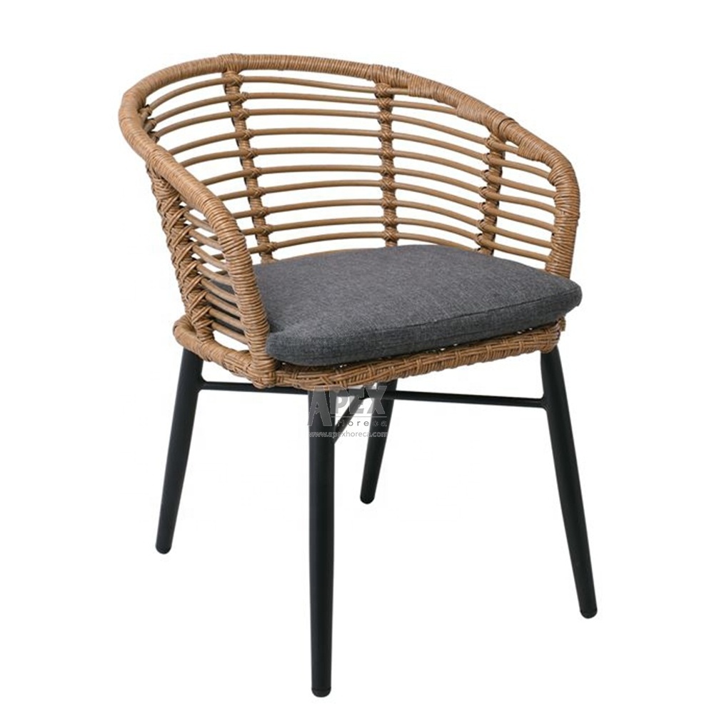 Outdoor Patio Furniture Wholesale Modern Cafe Garden Stackable Restaurant Woven Peacock Plastic Rattan Wicker Dining Chairs