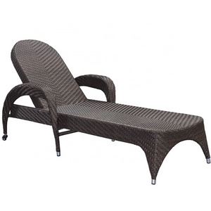 Modern Exterior Patio Garden Wicker Sunbed Outdoor Pool Aluminum Rattan Chaise Lounge Sun Lounger with Arms