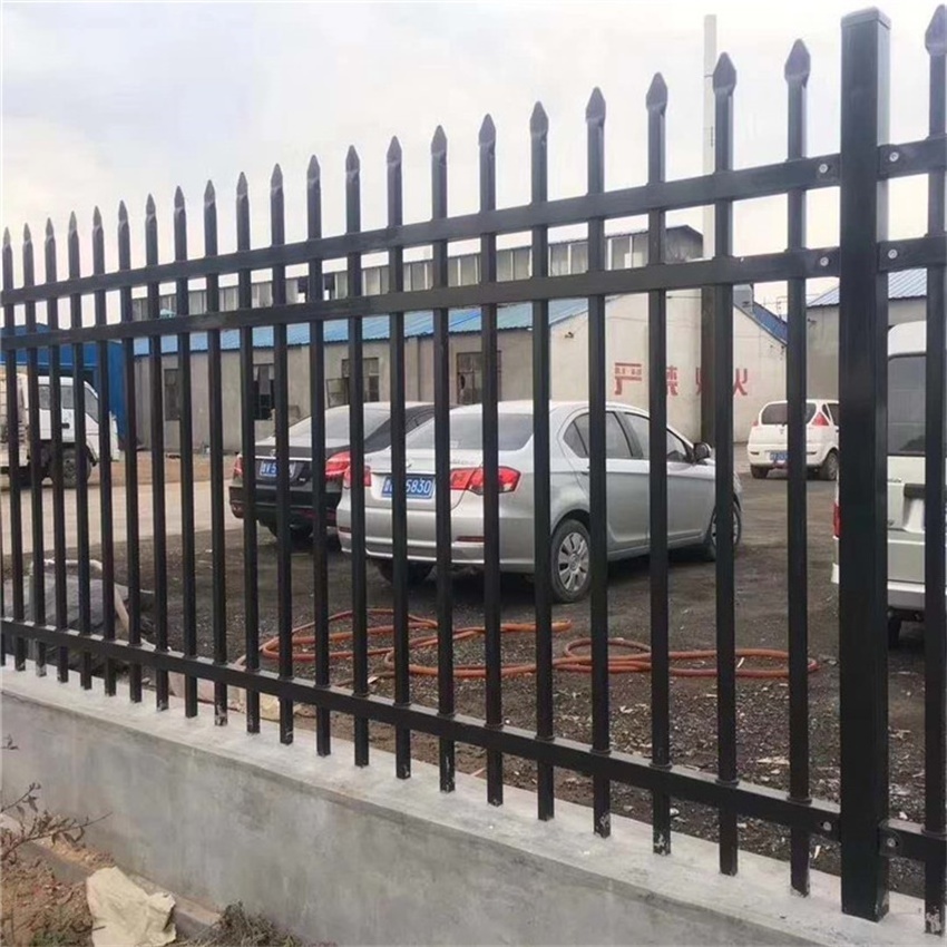 Special Offer Safety Guardrail Maintains Isolation Guardrail Post Road Barrier Metal Picket Fence