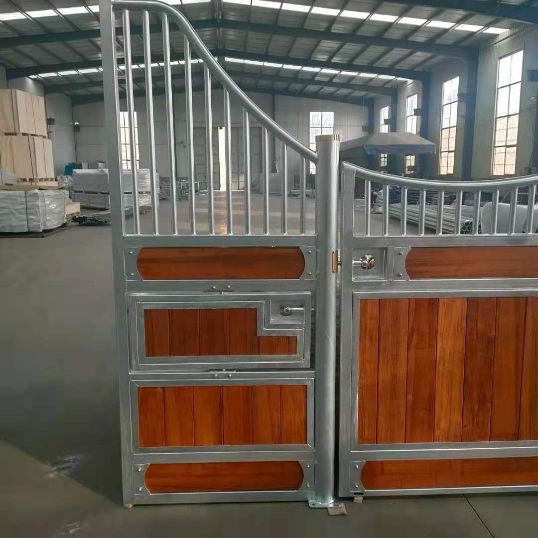 Low Price Building Sets Plans Wooden Horse Stable Sliding Door 3.6x2.2 10ft 12ft  With Swing out Feeder