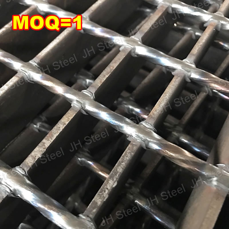 Hot-dipped Galvanized Heavy Duty Wire Mesh Catwalk Footpath Fireplace Handrail Steel Grating