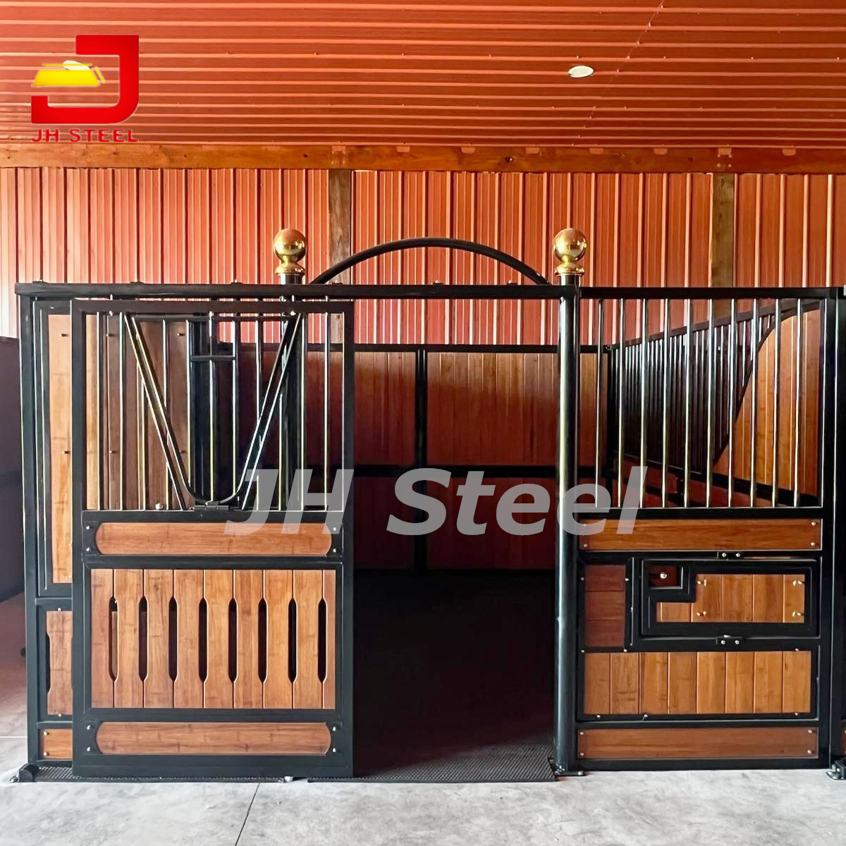 Galvanized Pipe Exterior Black Powder Coated Prefab Bamboo Horse Stables Stall Box with Sliding Door