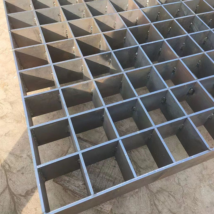 Heavy duty galvanized steel grating 32x5mm, various shapes and sizes of steel grating, plug-in steel grating