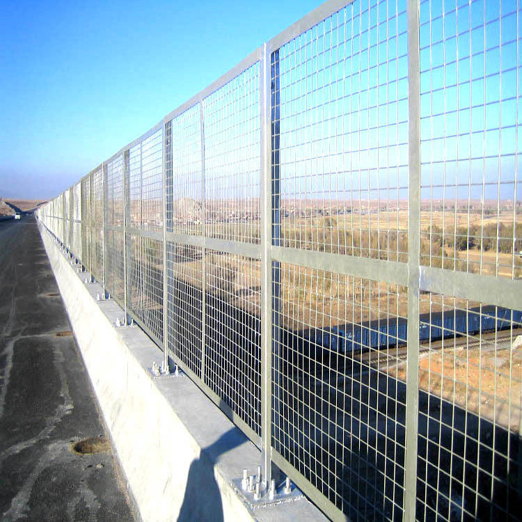 Chain Link Security Wire Fence Galvanized fence wire mesh