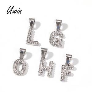 Stainless Steel 26 Letter Pendant Necklace Rhinestone Small Initial Letter Pendant Bling Jewelries Charm Gift for Men Women