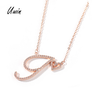 Trendy New Letter Pendant With Heart A-Z Initial Heart Necklace Thin Chain Women Single Letters Pendants