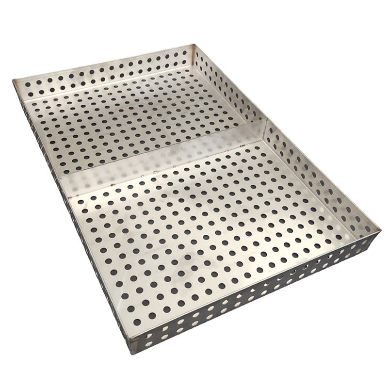 Wholesale stainless steel baking tray food grade oven pan metal rack trolley cake mold aluminum dry perforated punching sheet