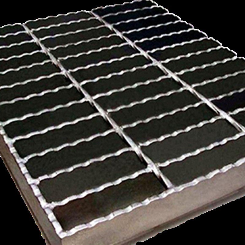 Building materials low price 30*5 Steel Grid Covers Anti-slip Serrated Walkway of galvanized floor steel grating