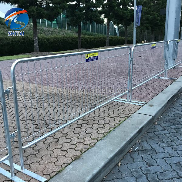 new design galvanized crowd control fence panels removable portable crowd control fence barrier from china factory