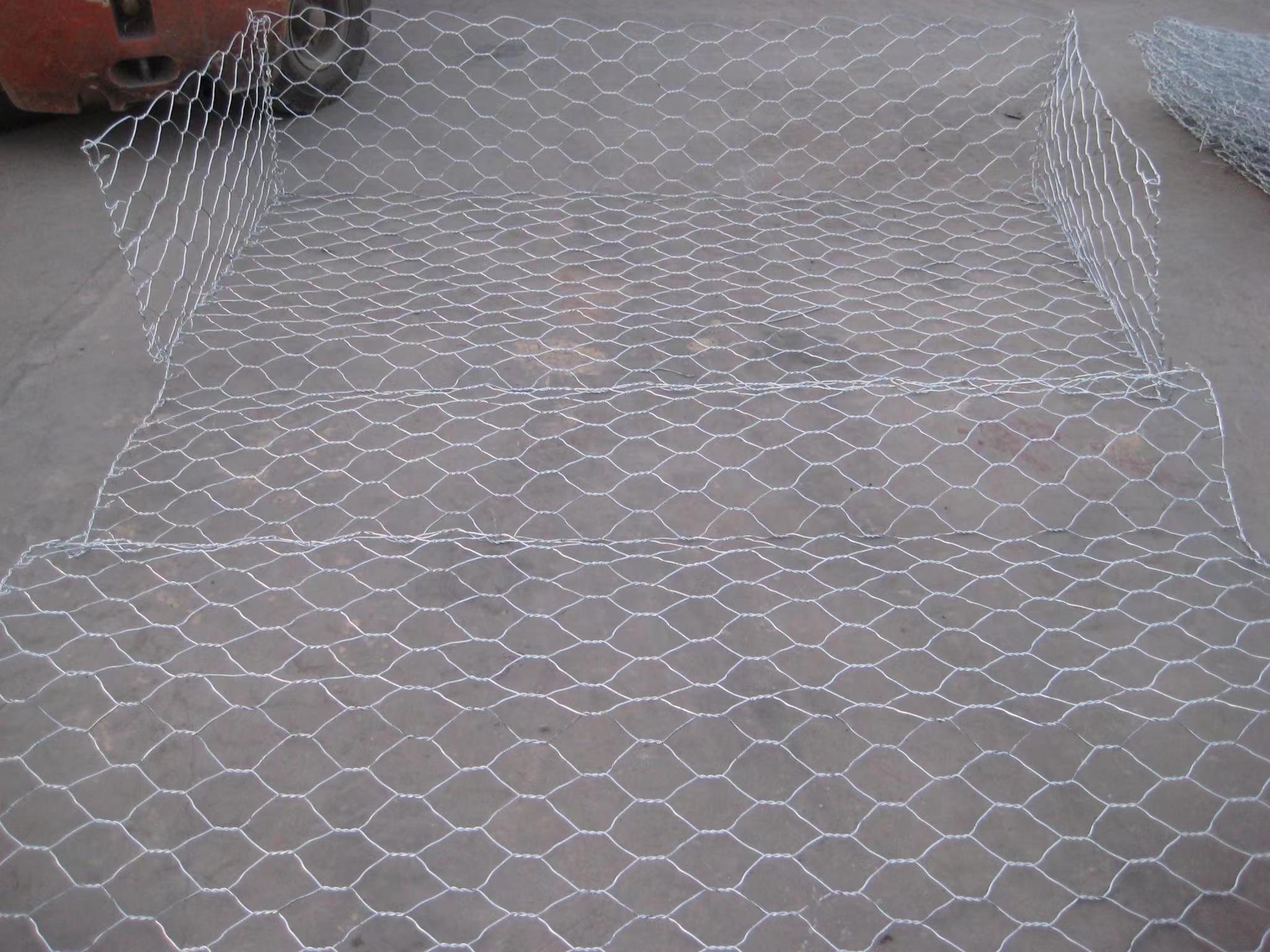 Factory Price Gabion Net Made of Stainless Steel Low Carbon Perforated with Hexagonal Holes Galvanized Cut/Punched to Order