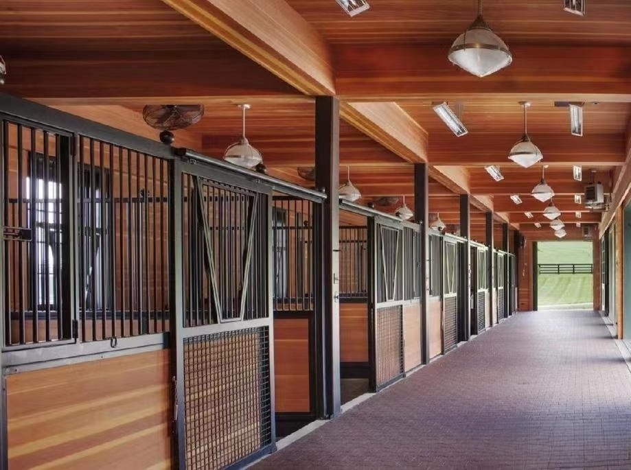 Modern horse stable modular horse barns portable metal horse stalls for sale