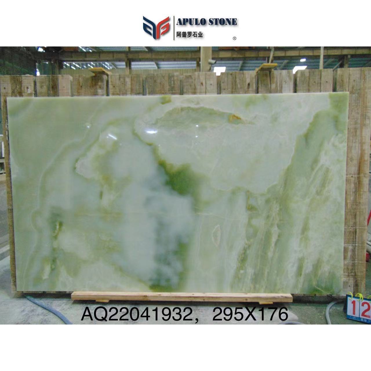 Luxury Backlit Green marble emerald  wall panels slab spider serpentine green Apulo Marble Flooring Stair Slab Indian green ink