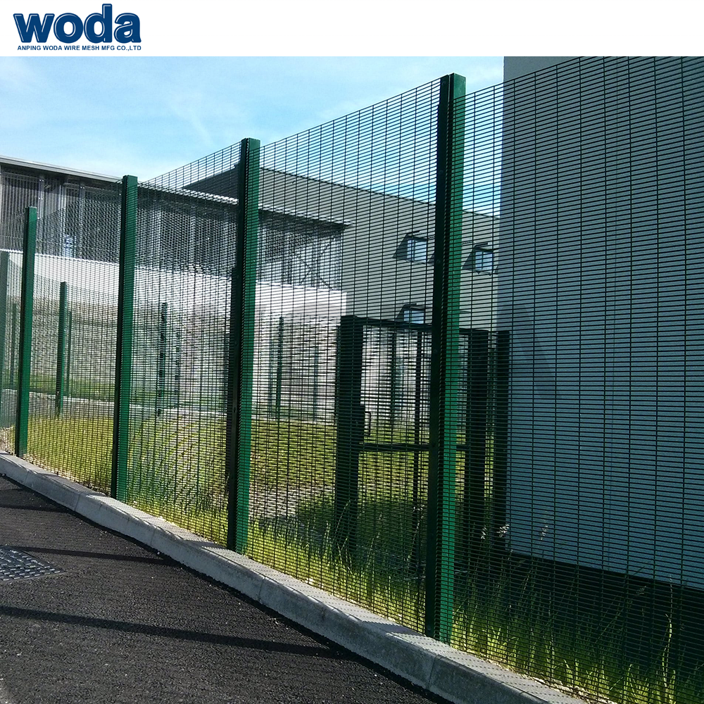 Clear View Fence Clearview Clearvu High Security Safety Fence Panels Protection 358 Penumatic Anti Climbing Prison Fence