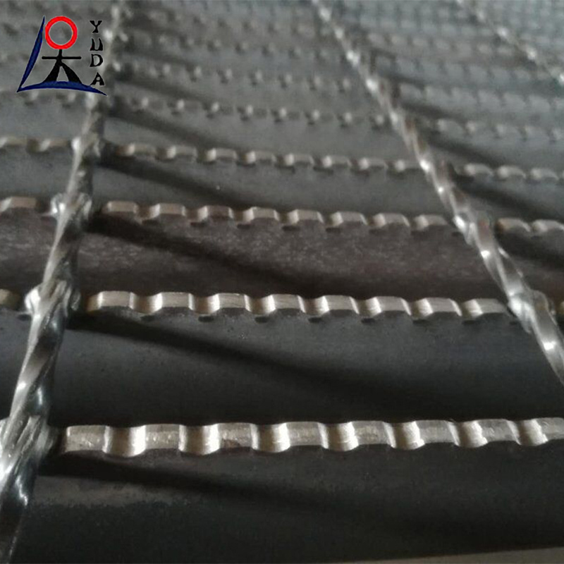 32x5 stainless steel steel road drainage grating raised floor