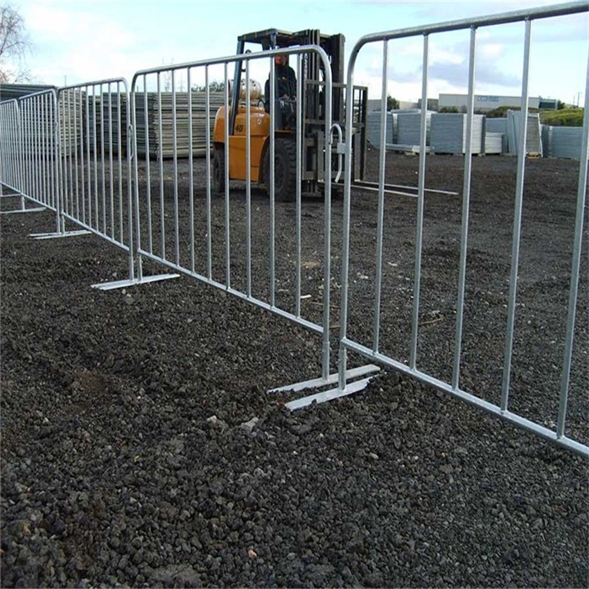 Hot Sale Crowd Control Road Safety Barrier Temp Fence Panels  outdoor metal removable fences