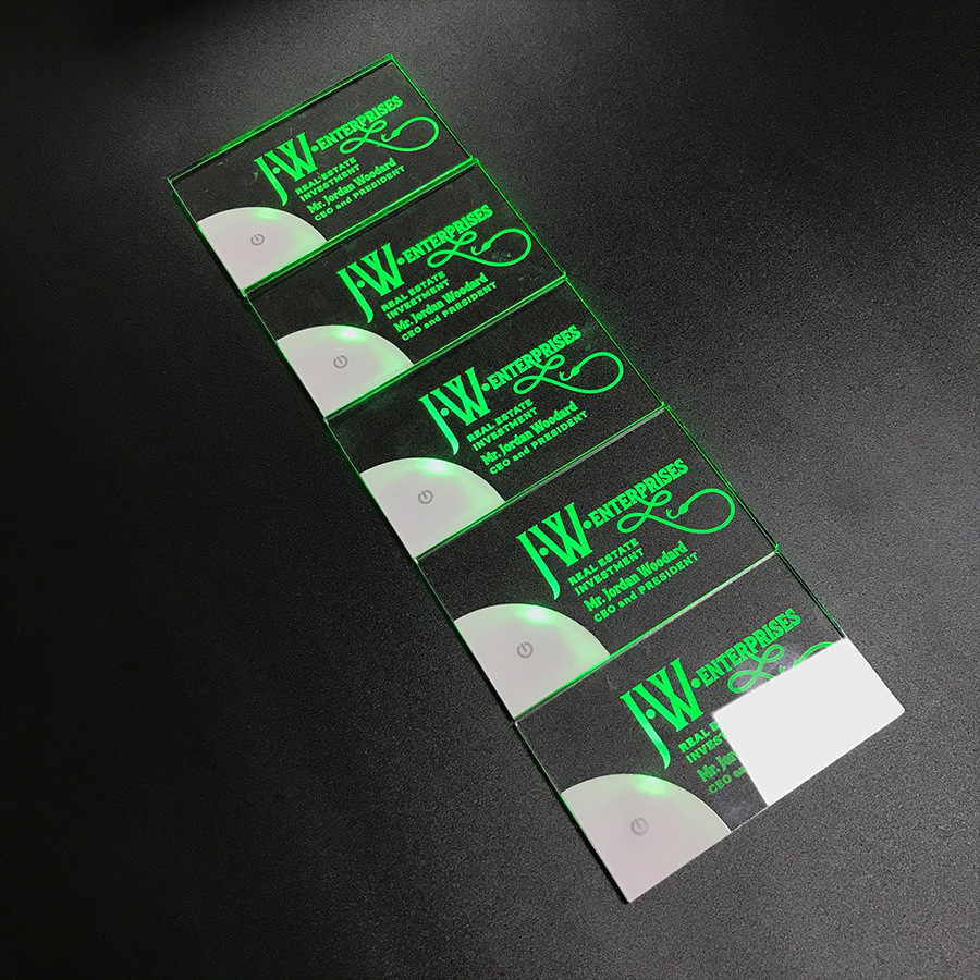 Luxury LED Glow Business Cards Custom Plastic Transparents Business Card LED Light Tray Pink Business Card