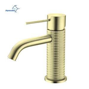 Factory wholesale price knurl metal gold brass lavabo faucet classic gold brushed bathroom long handle basin faucet