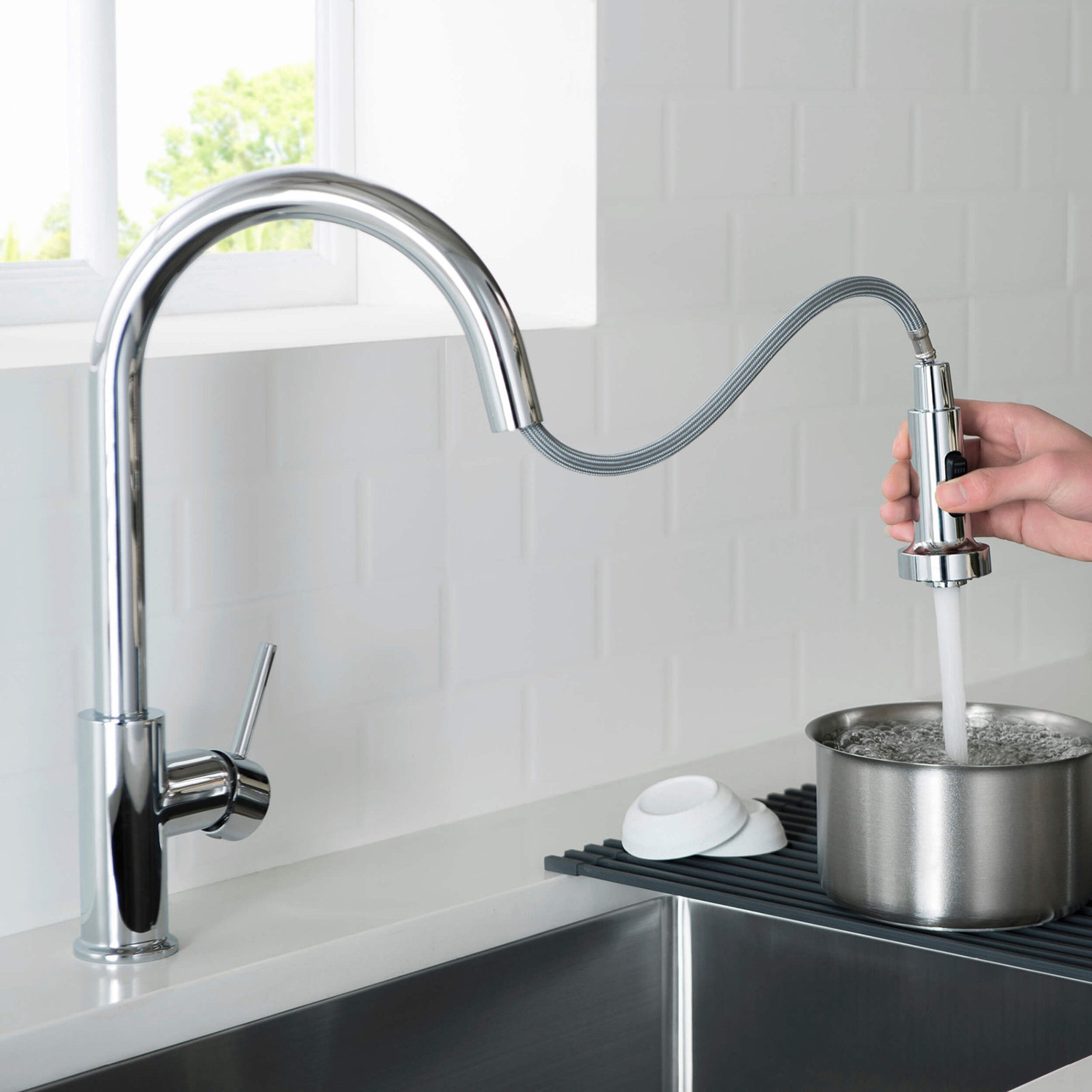 Aquacubic US Standard Lead-free Single Hole Pull out Sink Kitchen Faucets With Pull Down function Sprayer