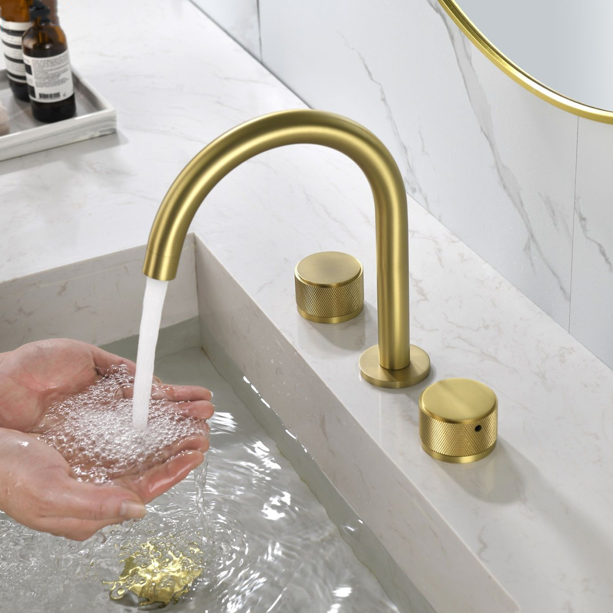 Modern Brass Hotel Deck Mounted Gold Basin Mixer Tap Bathroom Faucet 3 Holes with Round Handle