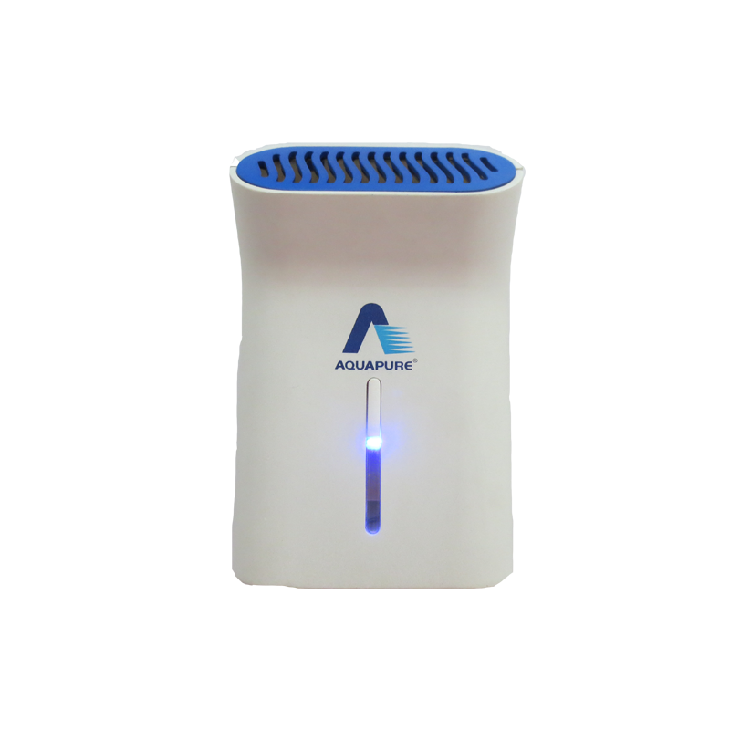 MINI Ozone Generator Portable Battery Powered Portable Air Sanitizer Device Generating Ozone and Negative ion Air Freshener