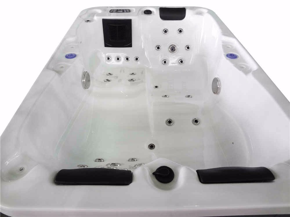 2 person whirlpool massage outdoor spa