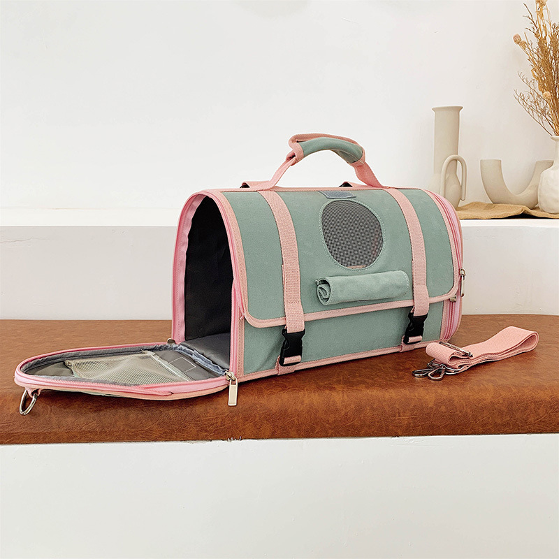 Hot Sale Pet Carriers Large Capacity Outdoor Pet Travel Bag Soft Puppy Cat Dog Carrier