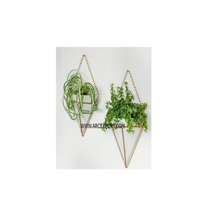 Fancy New Design Decoration Modern Luxury Best Quality Wholesale Triangle Wall Planter For Sale Decorating