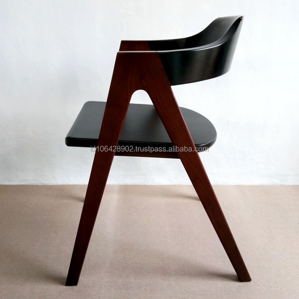 Mid-Century Modern PU Restaurant Dining Chair by Jepara Furniture Indonesia Black Seat and Backrest for Home Use