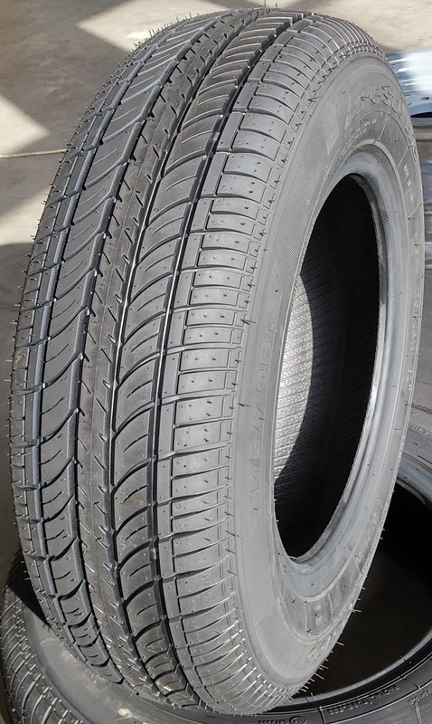 11r22.5 truck tires for sale aircraft tires 165/70 r 14 container new tires