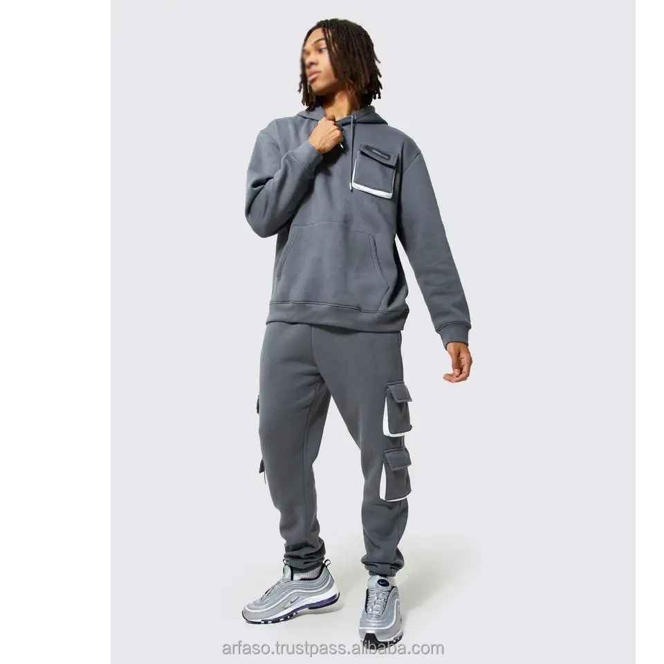 Custom Logo Cargo Tracksuit With Pocket Plain Pullover Hoodies And Sweat Pants Set Mens Streetwear Sweatsuit