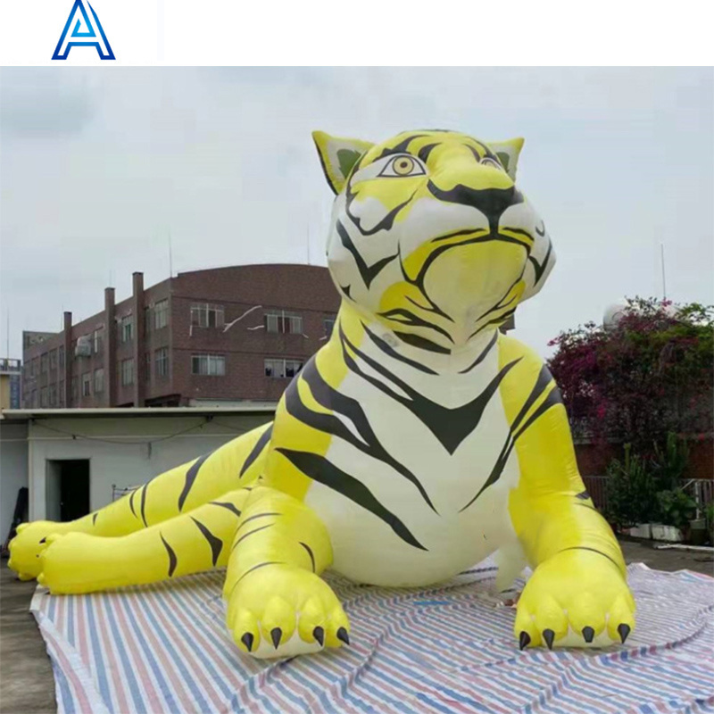 Hot Sale giant Inflatable tiger lion dog with LED light for inflatable cartoon tiger stage advertising exhibition model