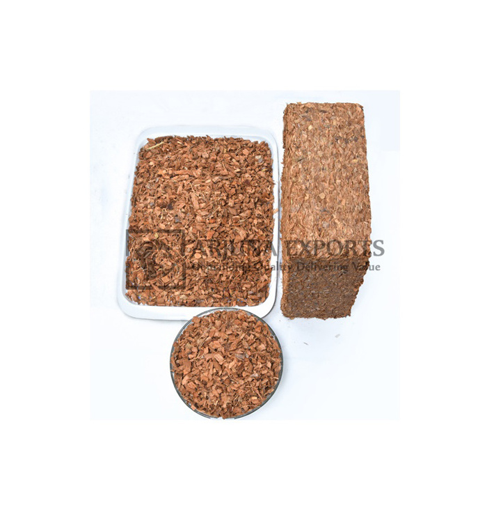 Indian Supplier of Top Quality Reptile Terrarium Bedding Substrate Coco Coir Husk Chips Block 5kg for Terrace Gardening