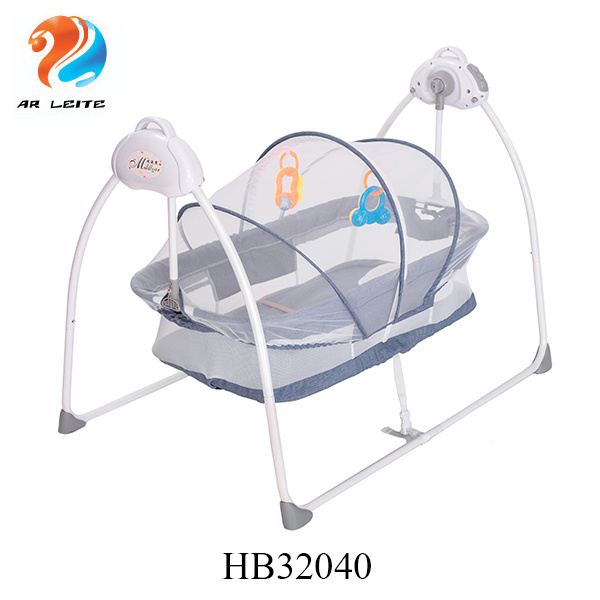 OEM Funny Electric Infant Swing Chair Seat Baby Rocking Chair Plastic baby Cradle Solid Baby Cot with music and remote control