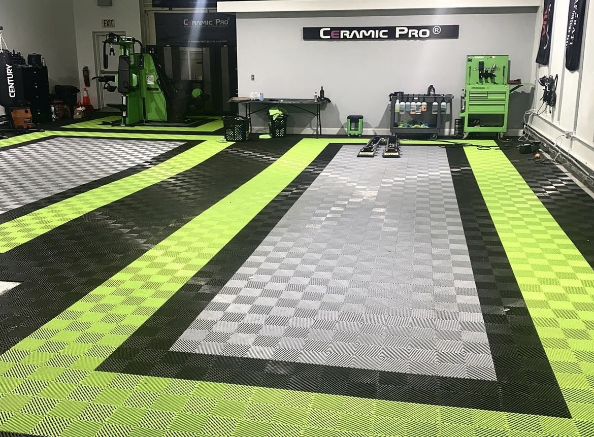 OEM detailing garage piso modular exterior pvc interlocking vented flooring tiles