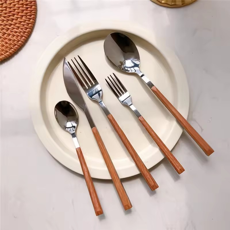 Modern Stainless Steel Spoon Fork Knife Restaurant Dinner Silverware Flatware Cutlery Set With Woden Handle