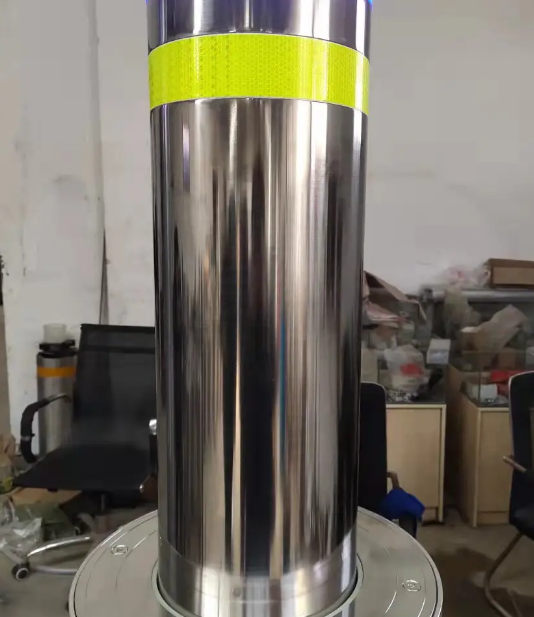 Semi-automatic lifting column Cutting Bollard Light Retractable Stainless Steel Bollards