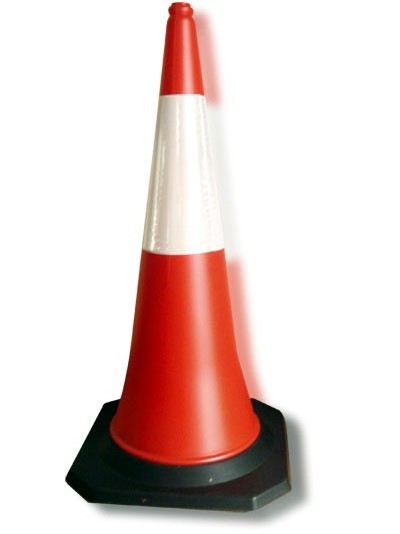 Hot sell 1 Meter Road Safety Orange  PE Traffic Cone  for Road Safety, Parking Lot, and Construction