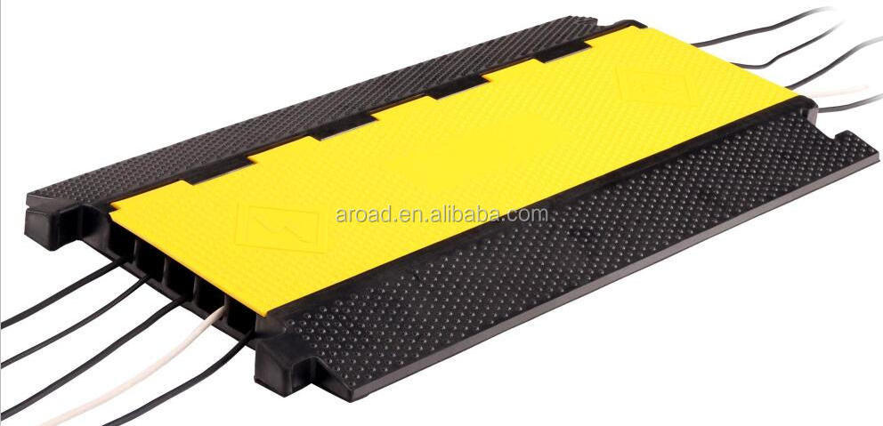 Rubber Cable Protector 5 Channel  Rubber Cable Tray Plastic Raw Material Price Cable Protector Floor PVC Trunking