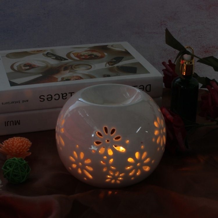 Handmade White Color Aroma Incense Candle Warmer Tea light Burner Wax Melt Warmer Ceramic Oil Burner for Tealight Candle