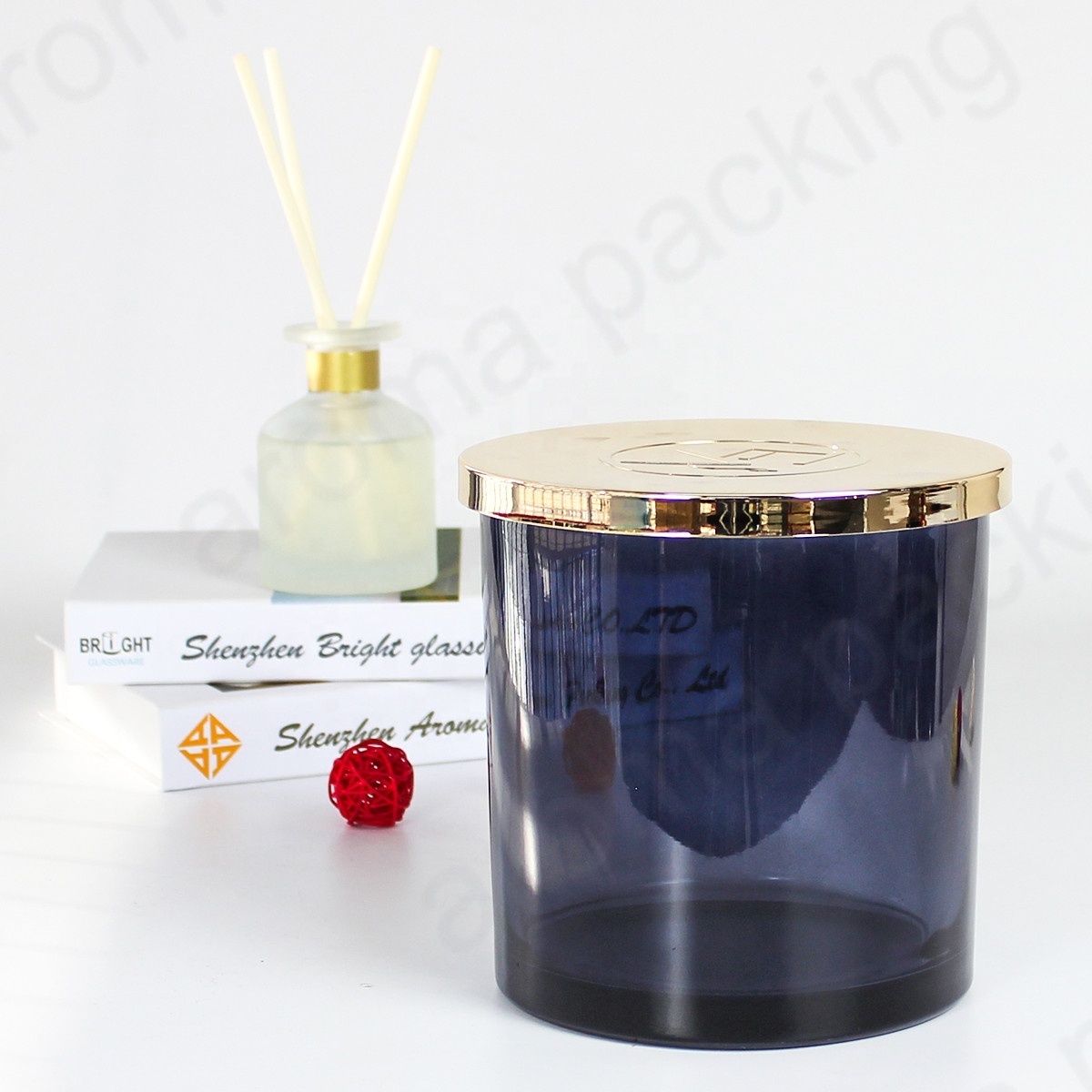 Wholesale Opulent 50 OZ Votive Round Candle Vessels Large Glass Candle Jar With Lid For 3 Wicks Candle