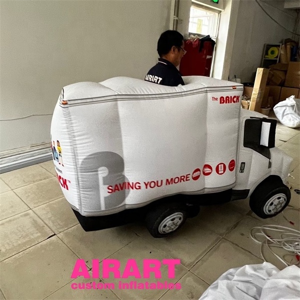 Adult inflatable costume White inflatable truck inflatable car costume for display