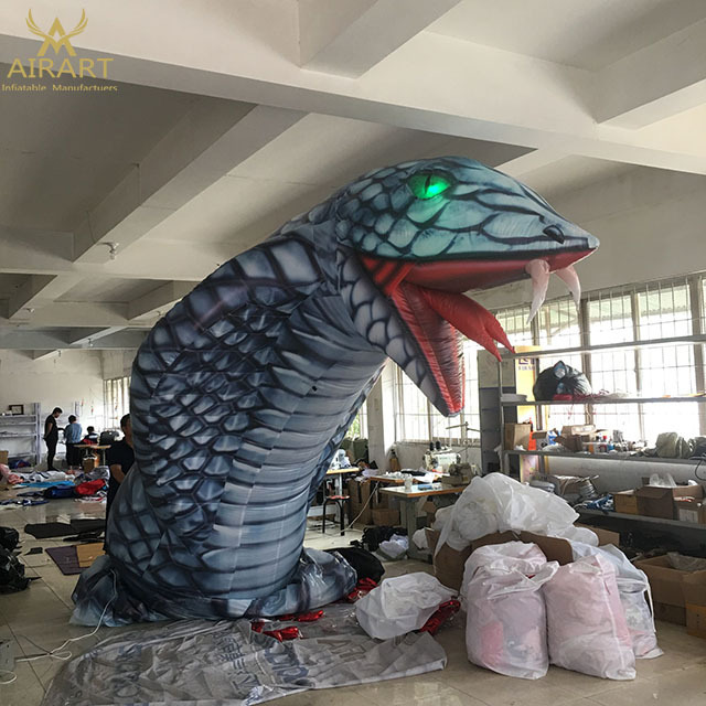 Giant inflatable Scary cobra snake model balloon for halloween outdoor decoration