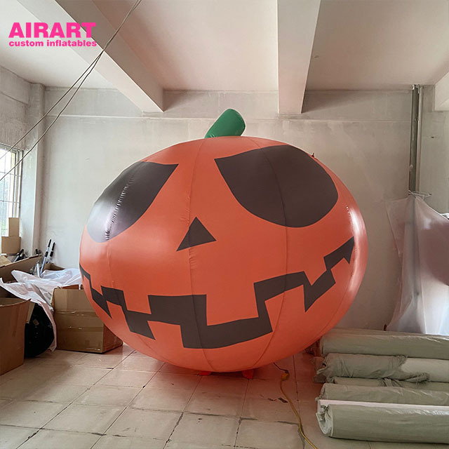 Large Airblown Pumpkin Greeting Ghost Halloween Inflatable with LED Lights for Halloween Outdoor Decoration