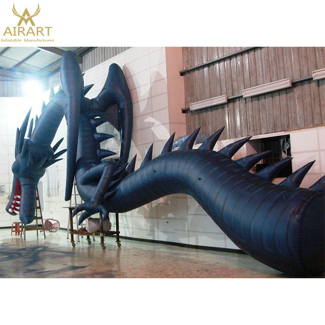 Customized inflatable black dragon shape for halloween decoration