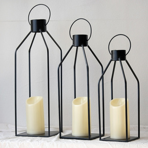 Hot Sale Set Of 3 Black Portable Iron Garden Floor Lamp Lantern Decorative Candle Lantern Ornaments