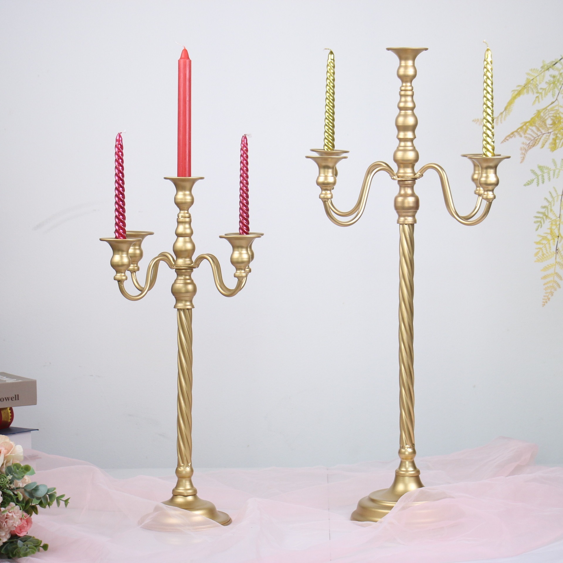 Minimalist Gold Candelabra For Wedding Home Decor  Floor Candle Holders Tall Metal 5 Arm Candelabra Candle Holder Centerpiece