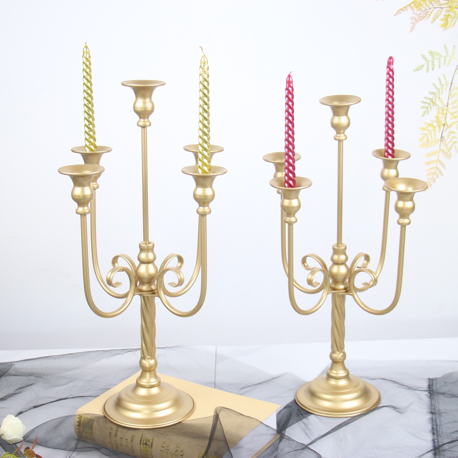 Minimalist Gold Candelabra For Wedding Home Decor  Floor Candle Holders Tall Metal 5 Arm Candelabra Candle Holder Centerpiece