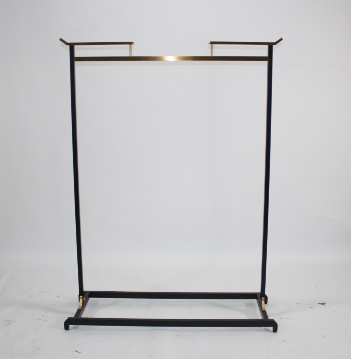 Black Metal Furniture Clothing Rack Shelf For Retail Boutique Store Clothes Hanging Stand Dress Display Rack